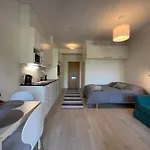 Peaceful Near & Nature, Wifi, Balcony Διαμέρισμα *